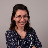 Professional Headshot of Chloe Boutrois